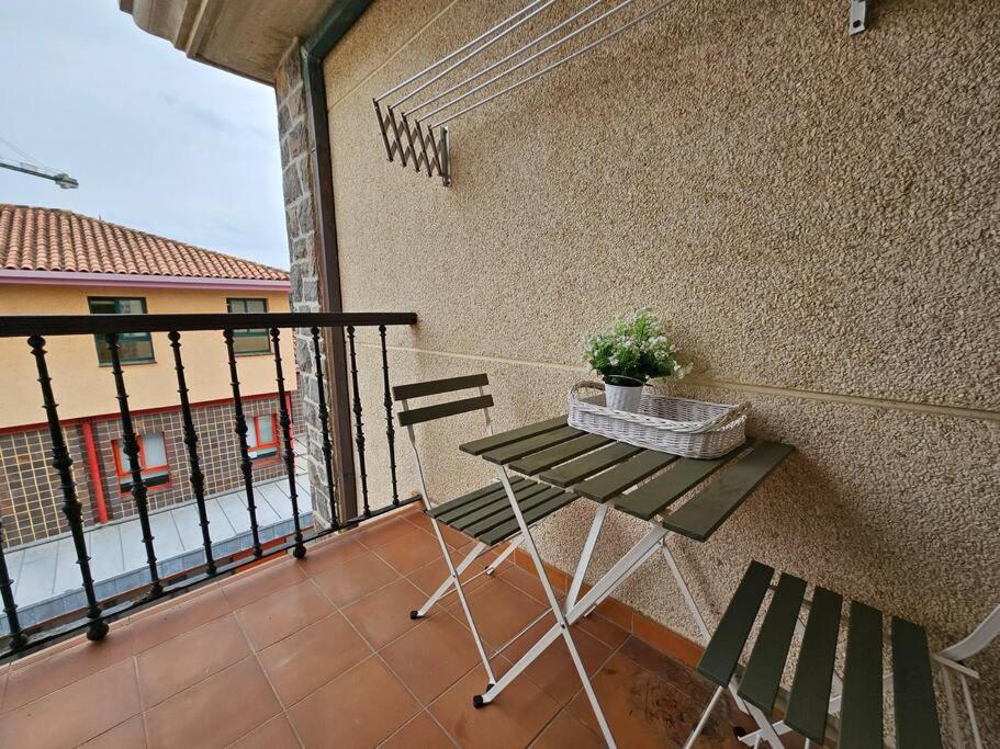 15A04 Duplex Y Garaje En Centro Apartamento Llanes Exterior foto